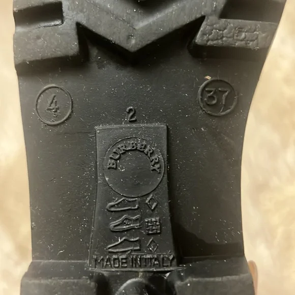 Burberry Horseferry Check Pattern Rubber Rain Boots - Picture 4 of 7